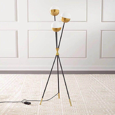 Торшер Caracas Tripod Floor Lamp фото 3